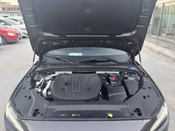 2021 Volvo S90 с пробегом 78 000 км