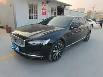 2024 Volvo S90 с пробегом 46 000 км