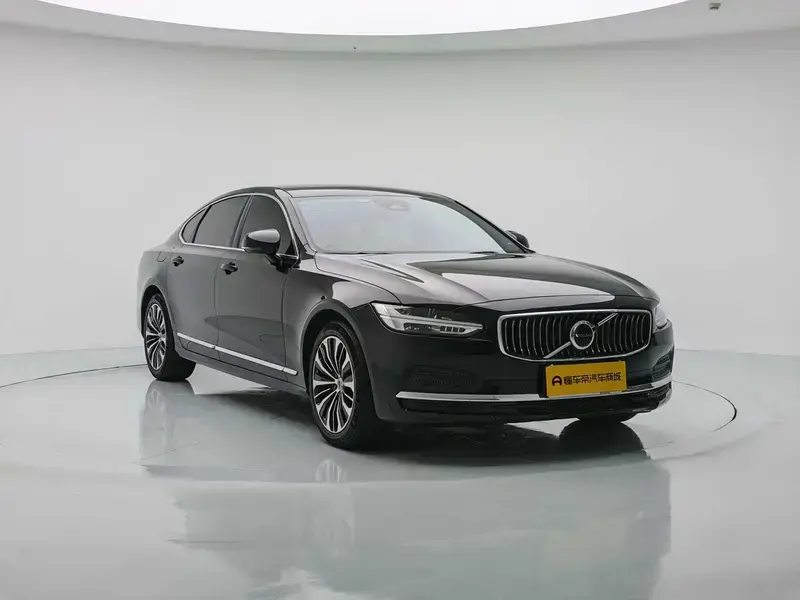 2024 Volvo S90 с пробегом 53 300 км