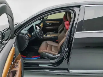 2024 Volvo S90 с пробегом 53 300 км