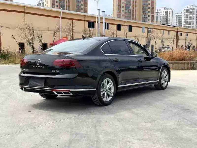 2025 Volkswagen Magotan с пробегом 24 000 км