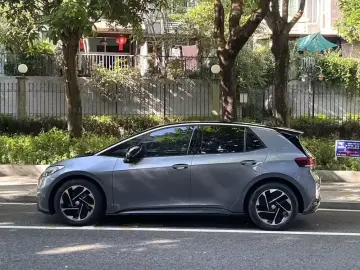 2024 Volkswagen ID.3 с пробегом 50 000 км
