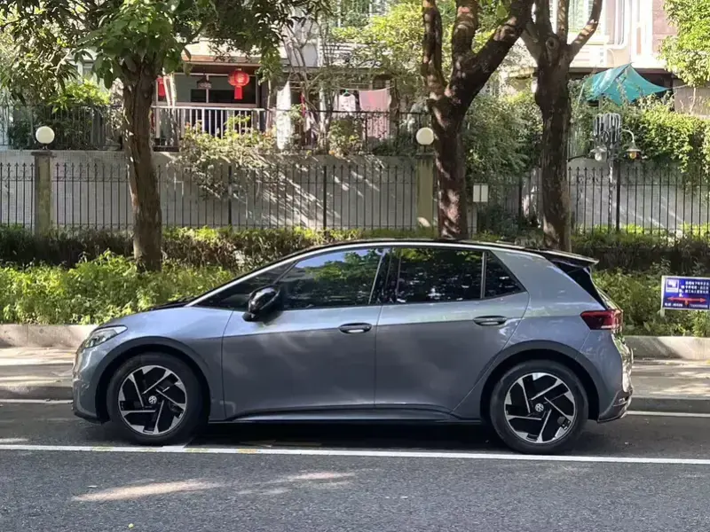 2024 Volkswagen ID.3 с пробегом 50 000 км
