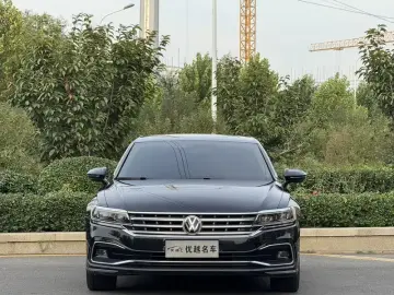 2021 Volkswagen Phideon с пробегом 140 000 км