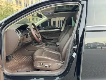 2021 Volkswagen Phideon с пробегом 140 000 км