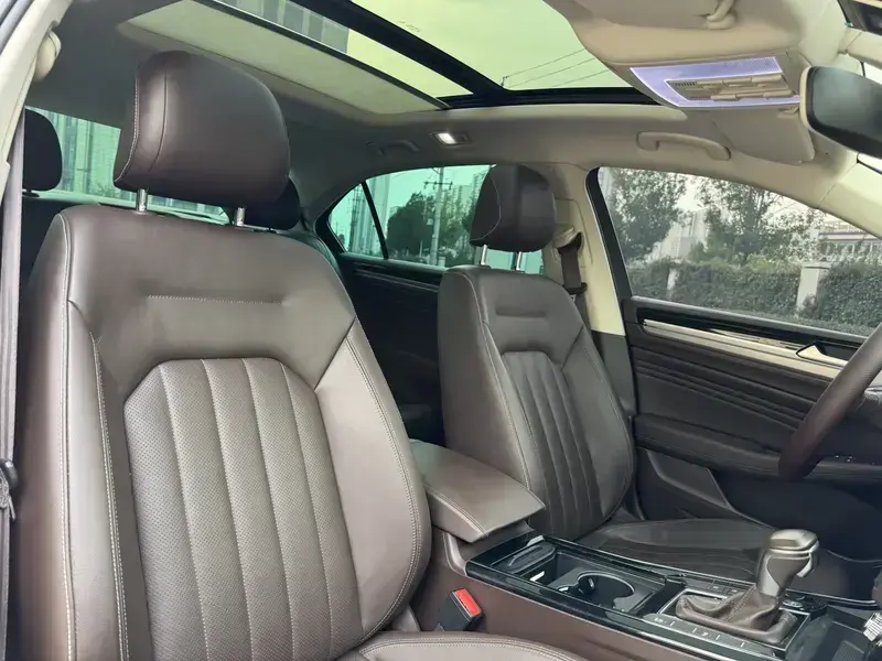 2021 Volkswagen Phideon с пробегом 140 000 км