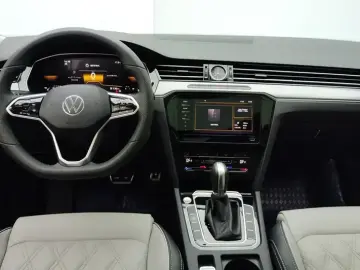 2023 Volkswagen Magotan с пробегом 52 000 км
