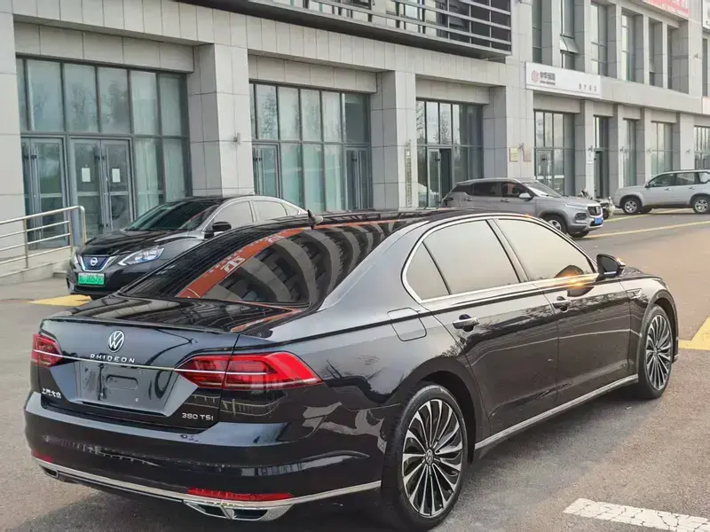 2021 Volkswagen Phideon с пробегом 51 000 км