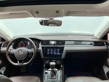 2021 Volkswagen Phideon с пробегом 119 000 км
