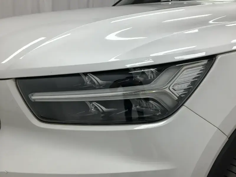 2021 Volvo XC40 с пробегом 91 200 км