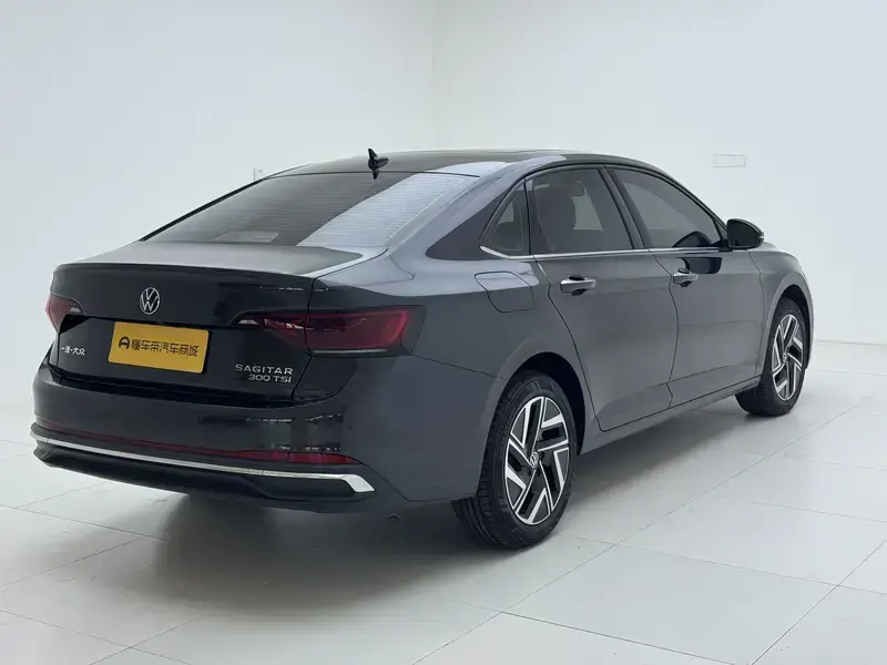 2026 Volkswagen Sagitar с пробегом 2 900 км