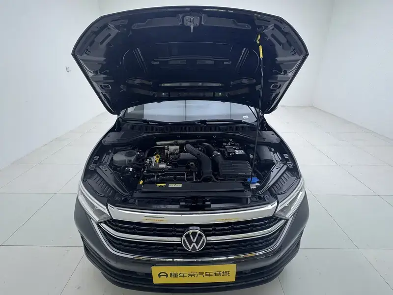 2026 Volkswagen Sagitar с пробегом 2 900 км