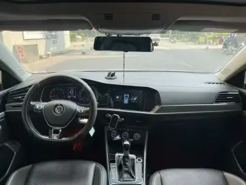 2019 Volkswagen Sagitar с пробегом 96 000 км