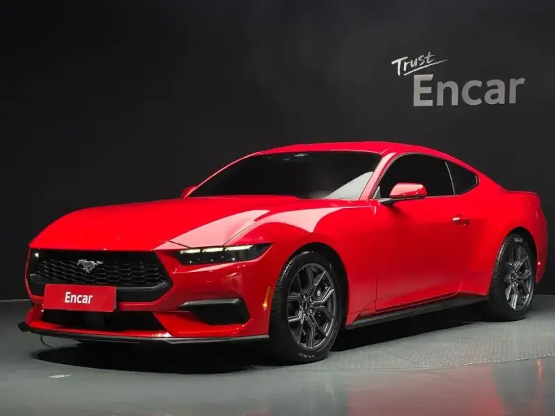 2025 Ford Mustang с пробегом 6 075 км