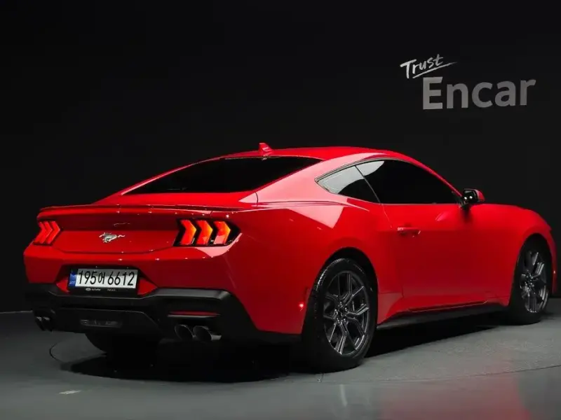 2025 Ford Mustang с пробегом 6 075 км