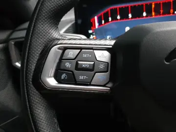2025 Ford Mustang с пробегом 6 075 км