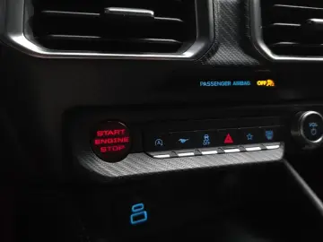 2025 Ford Mustang с пробегом 6 075 км