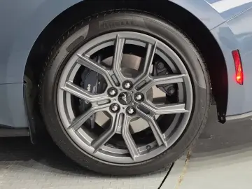 2023 Ford Mustang с пробегом 6 101 км