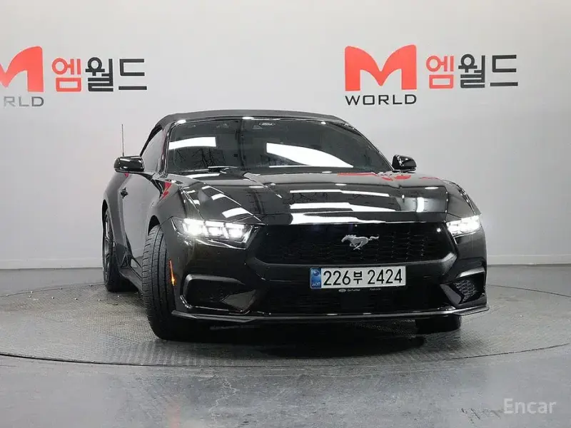 2025 Ford Mustang с пробегом 13 193 км