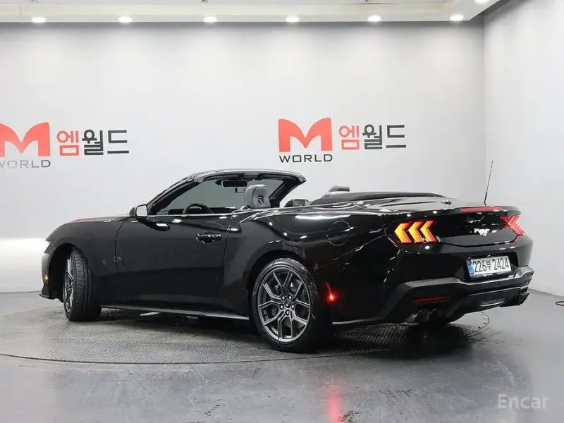 2025 Ford Mustang с пробегом 13 193 км