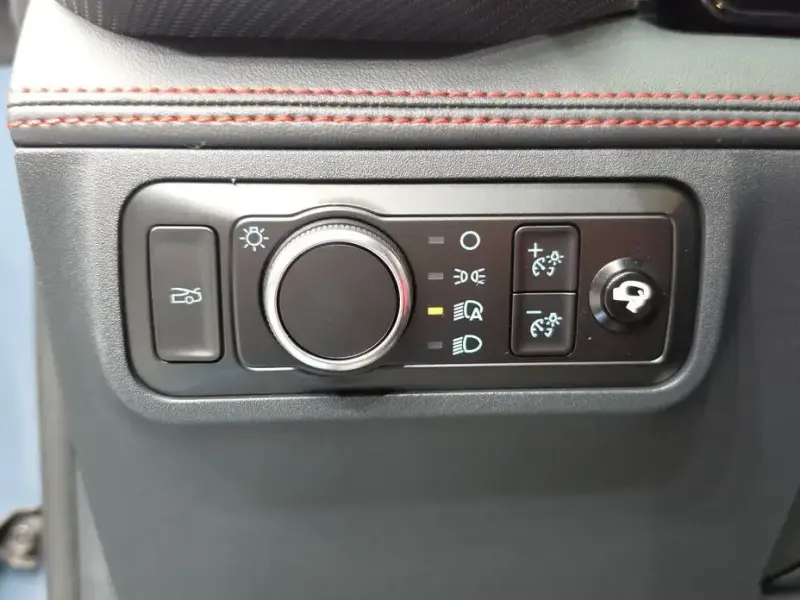 2025 Ford Mustang с пробегом 7 402 км