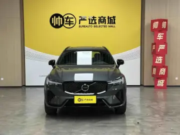 2026 Volvo XC60 с пробегом 8 000 км