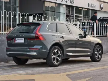2026 Volvo XC60 с пробегом 26 100 км