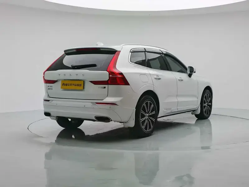 2020 Volvo XC60 с пробегом 155 500 км