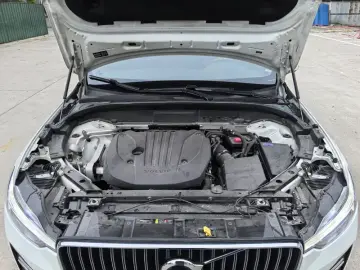 2022 Volvo XC60 с пробегом 84 000 км