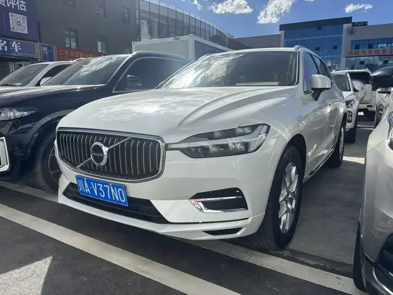 2020 Volvo XC60 с пробегом 75 100 км