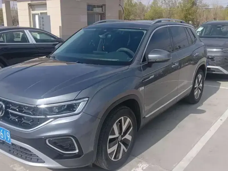 2023 Volkswagen Tayron с пробегом 27 000 км