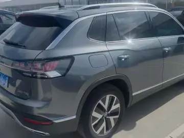 2023 Volkswagen Tayron с пробегом 27 000 км