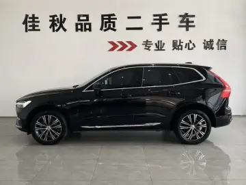 2022 Volvo XC60 с пробегом 70 800 км