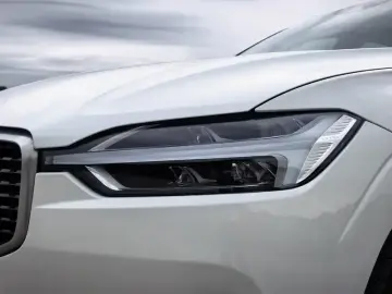 2020 Volvo XC60 с пробегом 100 700 км
