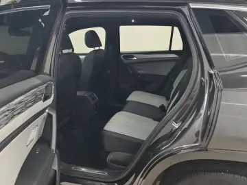 2023 Volkswagen Tayron с пробегом 49 000 км