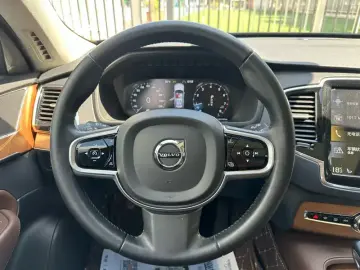 2020 Volvo XC90 с пробегом 53 000 км