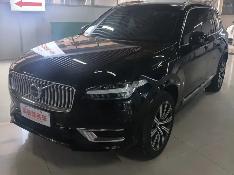 2020 Volvo XC90 с пробегом 89 000 км