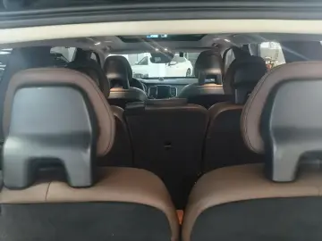 2020 Volvo XC90 с пробегом 89 000 км