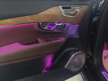 2020 Volvo XC90 с пробегом 89 000 км