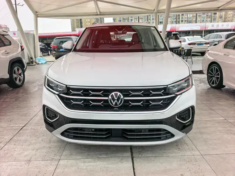 2024 Volkswagen Tayron с пробегом 36 000 км