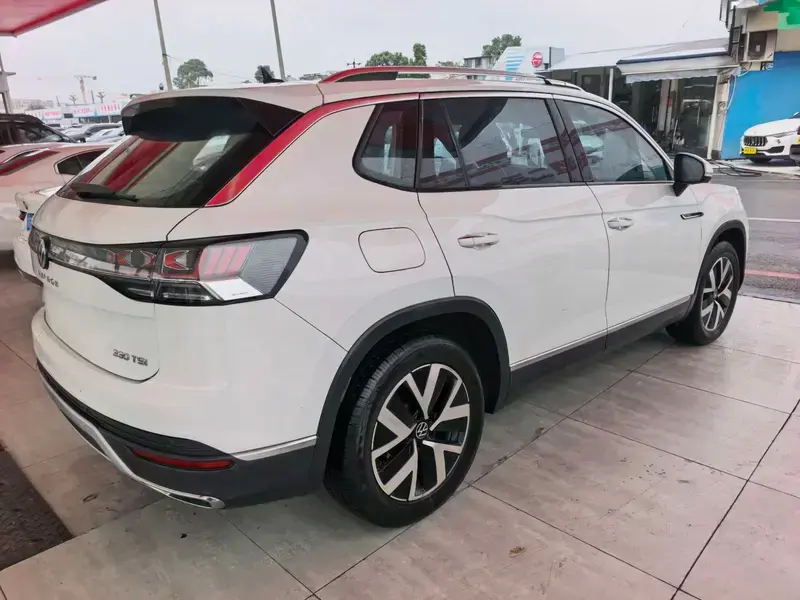 2024 Volkswagen Tayron с пробегом 36 000 км