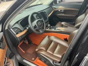 2019 Volvo XC90 с пробегом 90 000 км