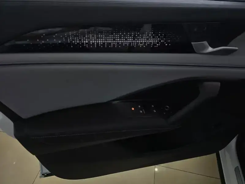 2026 Volkswagen Tayron с пробегом 100 км