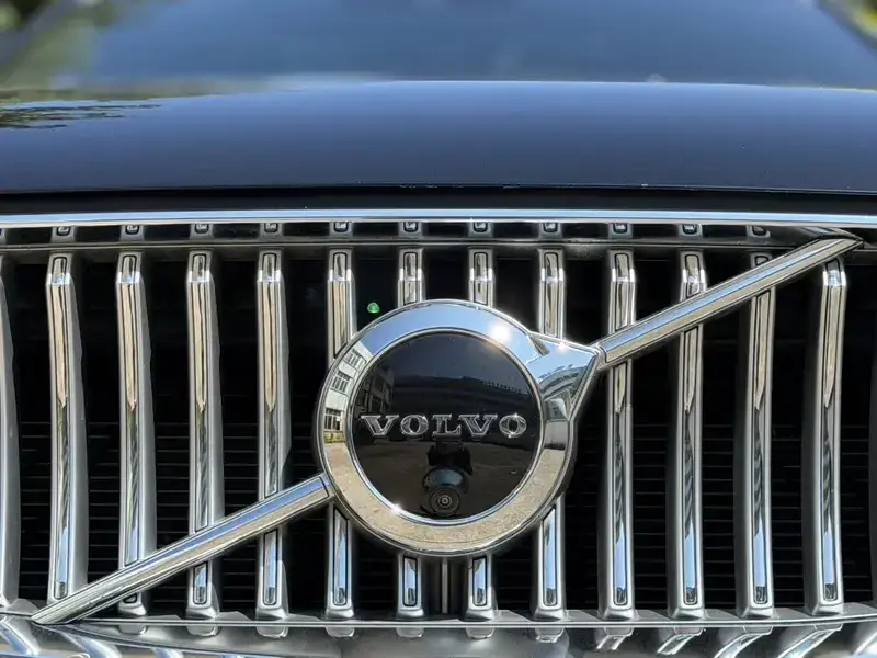 2022 Volvo XC90 с пробегом 82 000 км