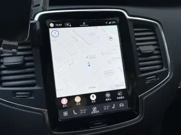 2024 Volvo XC90 с пробегом 69 000 км