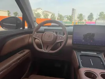 2026 Voyah Taishan с пробегом 14 200 км