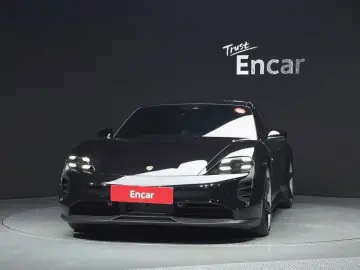 2021 Porsche Taycan с пробегом 34 325 км