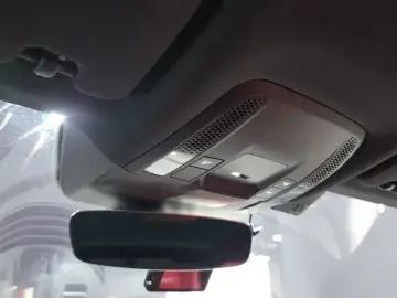 2020 Porsche Taycan с пробегом 50 437 км
