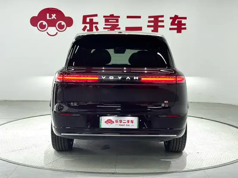 2026 Voyah Taishan с пробегом 17 000 км