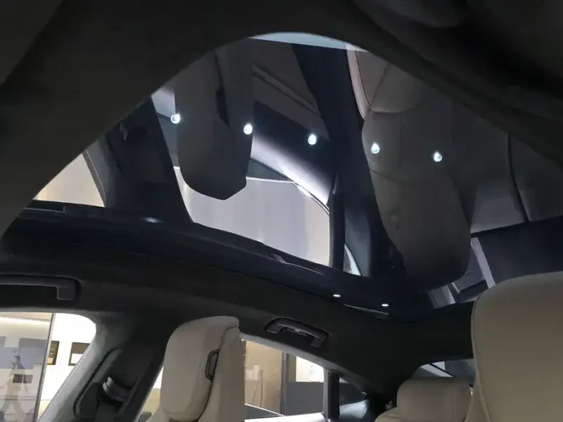 2023 Porsche Taycan с пробегом 8 502 км